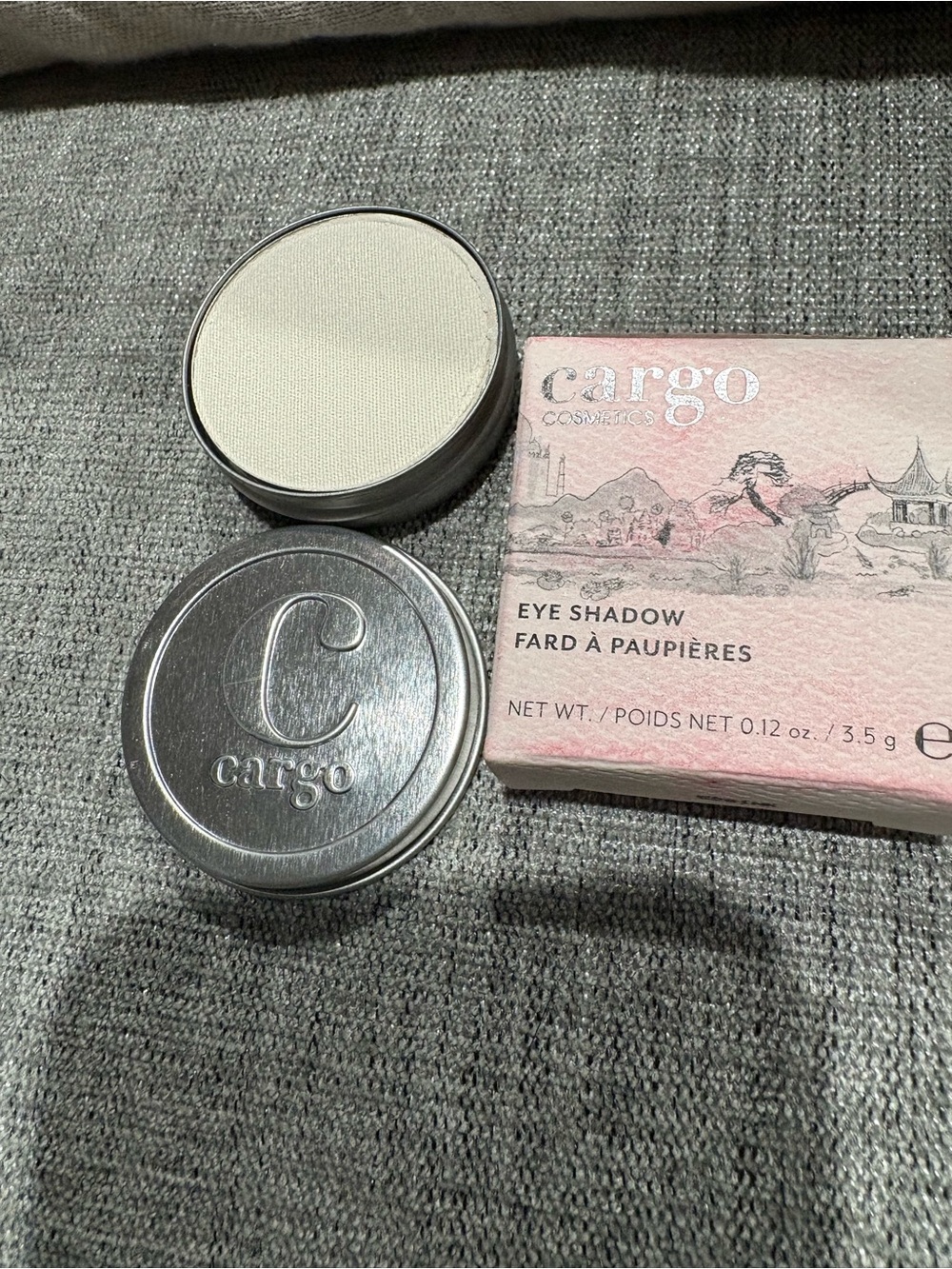Cargo Creamy Ivory Single Eyeshadow